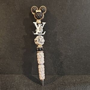 Black and Gold Decorative Pen